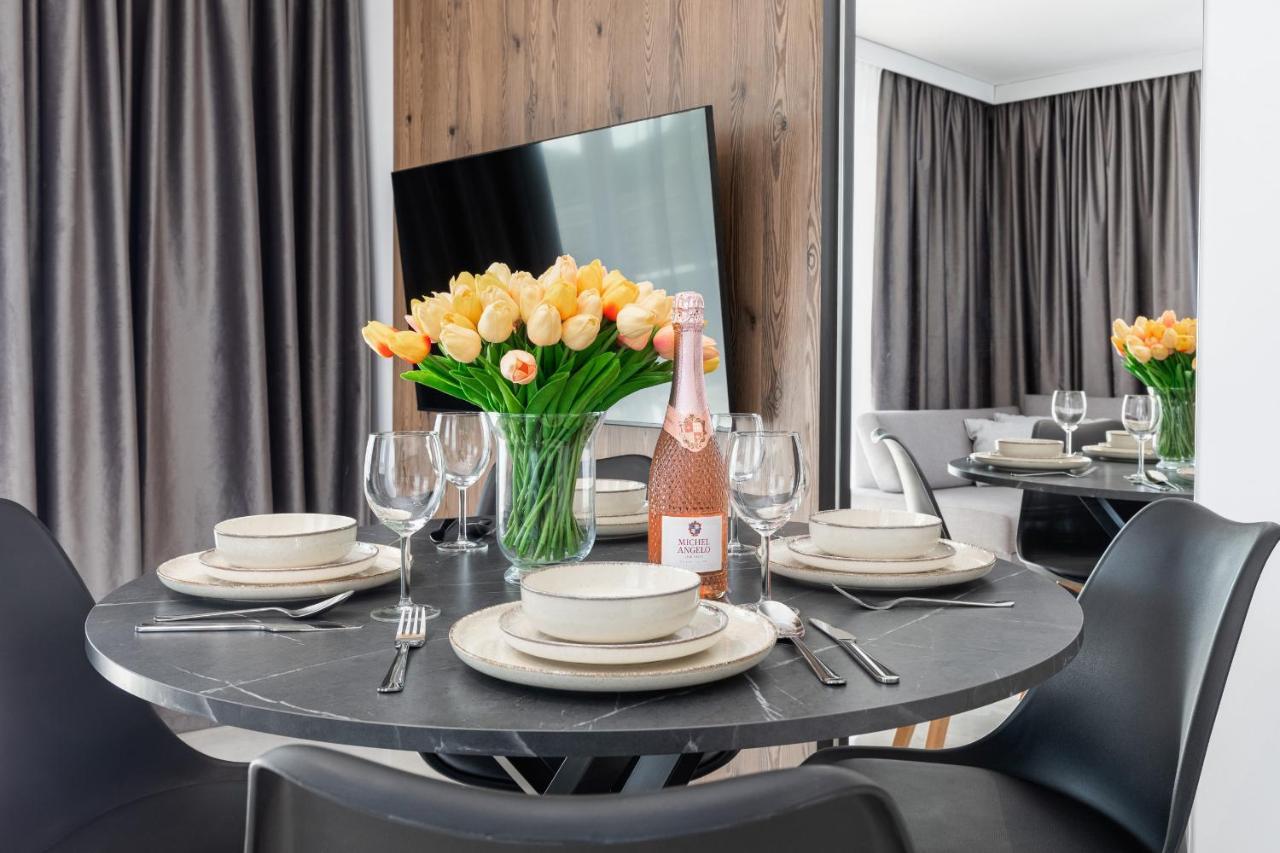 Sun Towers Lux Apartments By Renters Prestige Swinoujscie Ngoại thất bức ảnh